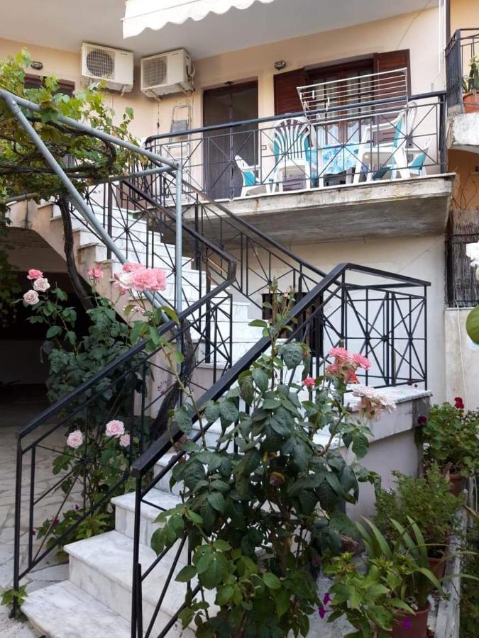Lefkada Nikiana Two Bedroom Apartment エクステリア 写真