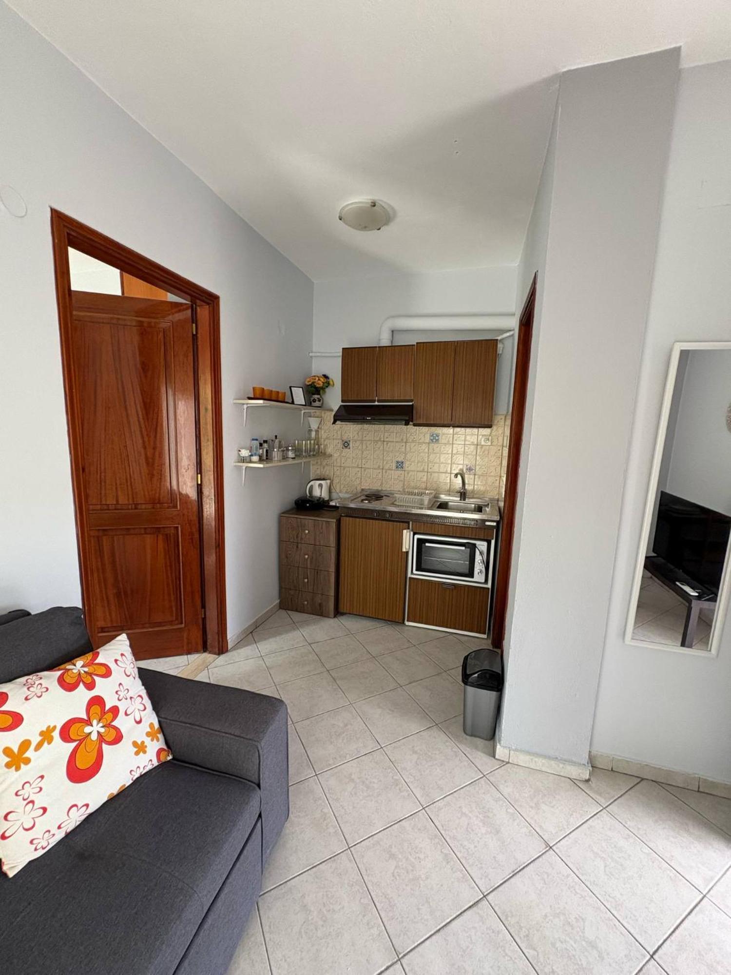Lefkada Nikiana Two Bedroom Apartment エクステリア 写真